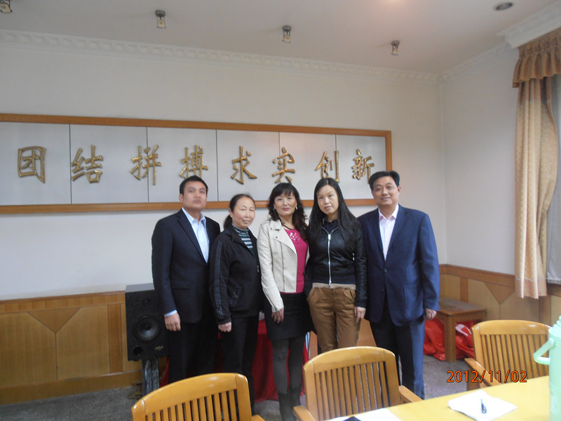 寶業（集團）公司召開第一屆職工代表大會