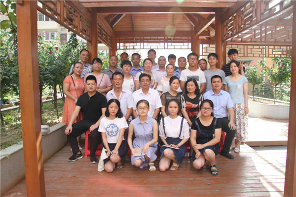 又是一年金秋季，助學圓夢暖人心----2017年寶業集團“金秋助學”活動圓滿結束